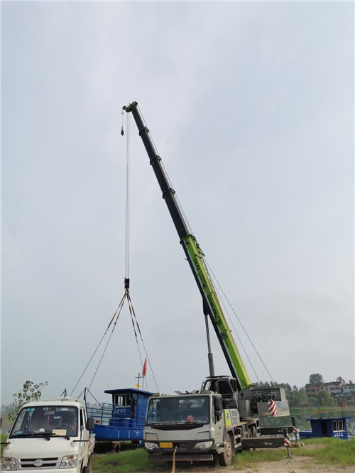 山阳区桥梁建设吊装案例